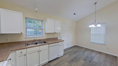 4264 Sunglow Dr in Wilmington, NC - Building Photo - Building Photo