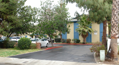 625 Van Houten Ave in El Cajon, CA - Building Photo - Building Photo