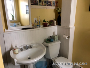 30 Riverdale St in Boston, MA - Building Photo - Building Photo