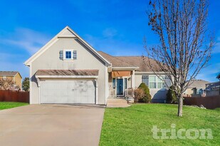 3705 N 153rd St in Basehor, KS - Building Photo