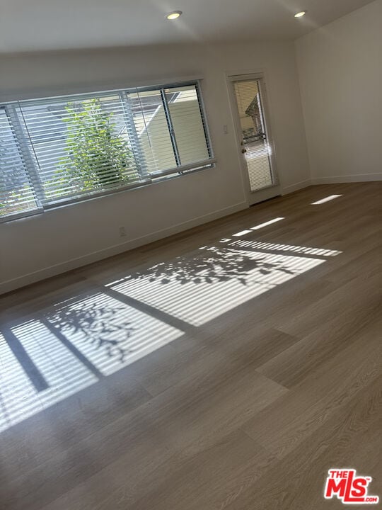 228 S Doheny Dr in Beverly Hills, CA - Building Photo - Building Photo