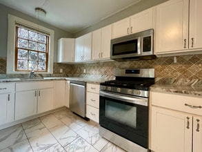 104 Sheldon St in Providence, RI - Building Photo - Building Photo