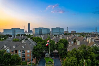 Marquis on Pin Oak Park in Houston, TX - Building Photo - Building Photo