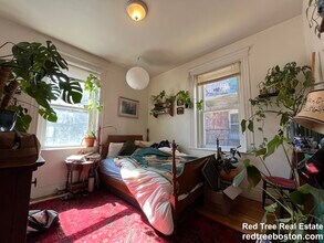 4 Price Rd in Boston, MA - Foto de edificio - Building Photo