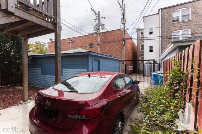 4912 N Troy St-Unit -G, in Chicago, IL - Building Photo - Building Photo