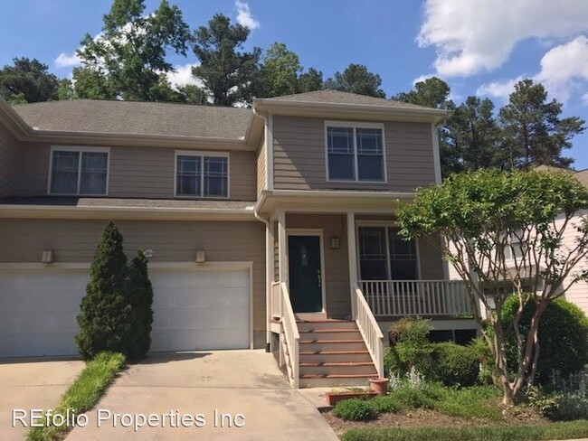 204 Bluefield Rd in Chapel Hill, NC - Building Photo - Building Photo