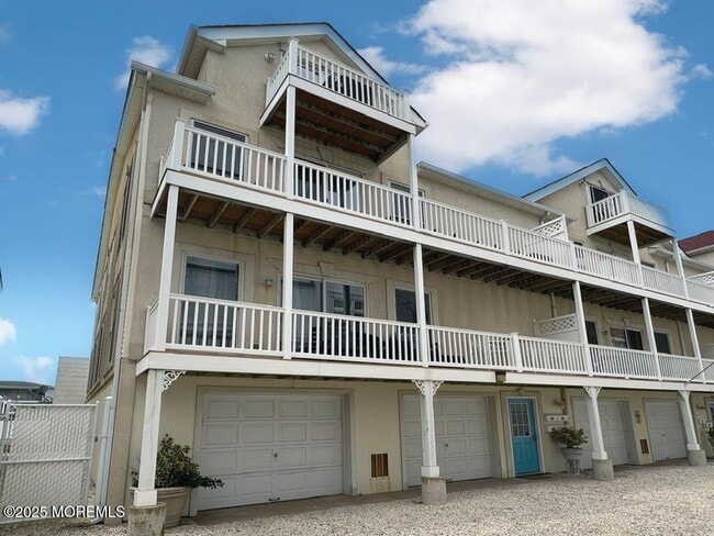 property at 33 Sumner Ave
