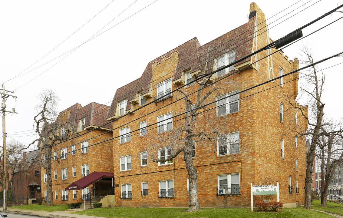 Thames Manor in Pittsburgh, PA - Foto de edificio