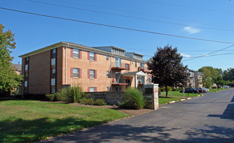 Coventry Village Apartments