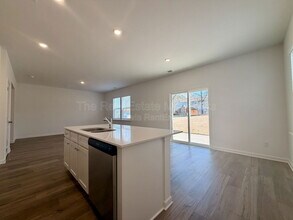 100 Saddlebred Wy in Rossville, GA - Building Photo - Building Photo