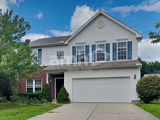 property at 4 Woodsong Ct