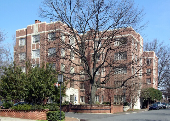 The Poplar in Charlotte, NC - Building Photo - Building Photo