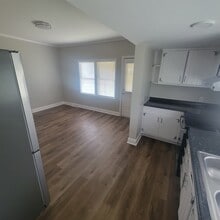 989 Harris St in Eden, NC - Building Photo - Building Photo