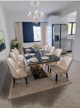 9300 SW 52nd Terrace in Miami, FL - Building Photo - Building Photo