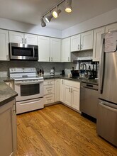 382 Ocean Ave, Unit 1702 in Revere, MA - Foto de edificio - Building Photo