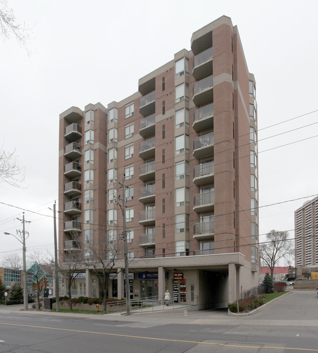 2086-2088 Lawrence Ave W in Toronto, ON - Building Photo