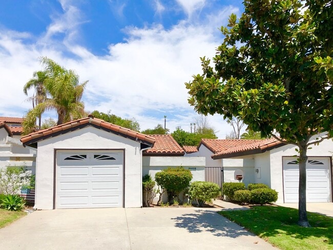 property at 1789 Woodbrook Ln