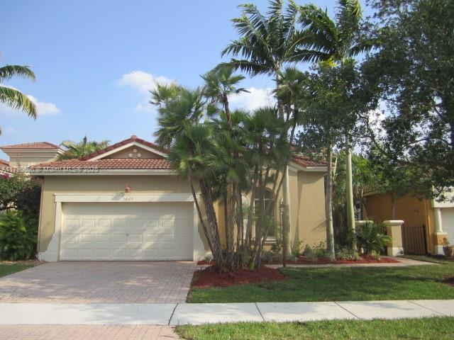 5869 NW 120th Ave in Coral Springs, FL - Building Photo