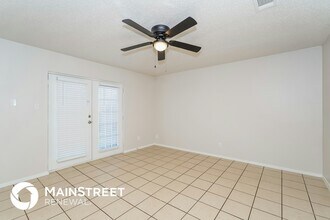 2737 Mill Pond Rd in Denton, TX - Building Photo - Building Photo