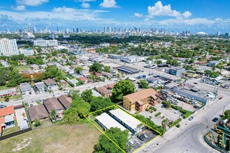 3701 - 3711 NW 24th Ave in Miami, FL - Building Photo - Building Photo