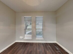 12914 Foxburo Dr in Houston, TX - Building Photo - Building Photo