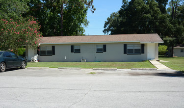 Oak Crest Villas in Ocala, FL - Building Photo - Building Photo