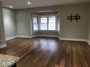 626 S Main St, Unit Apt 2 in Findlay, OH - Building Photo - Building Photo