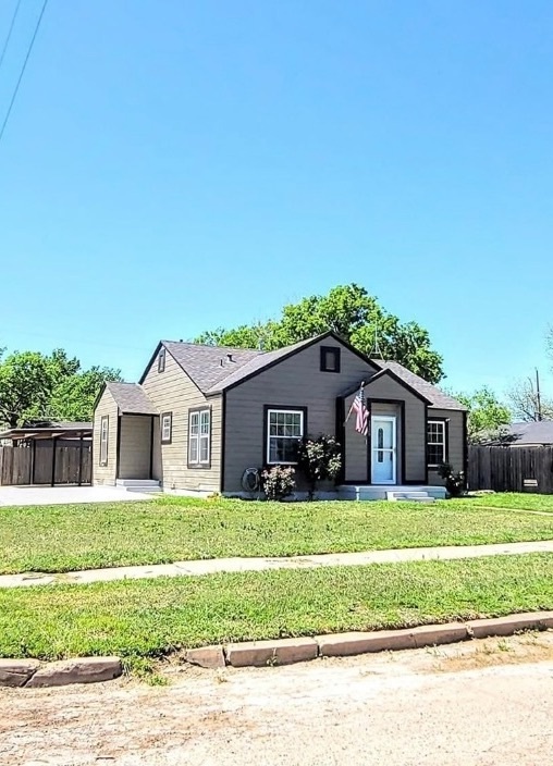 1558 Chestnut St in Abilene, TX - Building Photo
