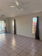 1809 Marbeth St in Sarasota, FL - Building Photo - Building Photo