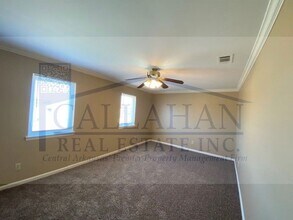 1323 N Shackleford Rd, Unit B in Little Rock, AR - Building Photo - Building Photo