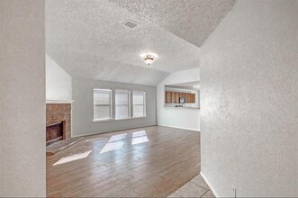 5527 Laysan Ct in Dallas, TX - Building Photo - Building Photo