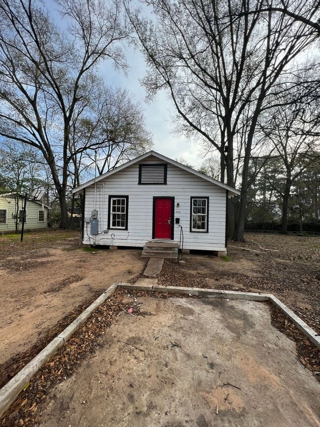 property at 4540 Southern Ave