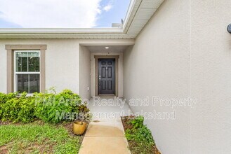 1139 Indies Wy in Punta Gorda, FL - Building Photo - Building Photo
