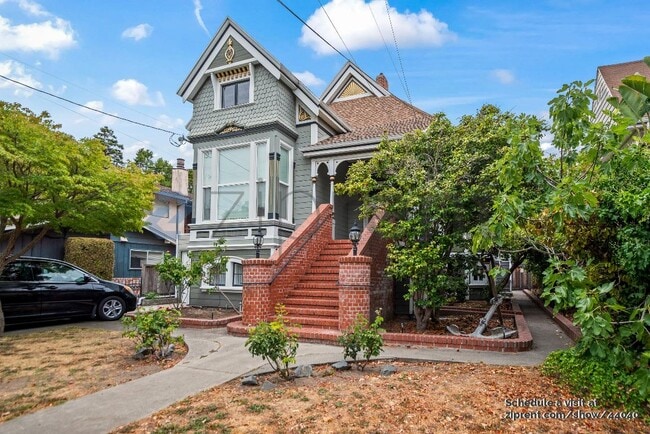 property at 1825 San Antonio Ave