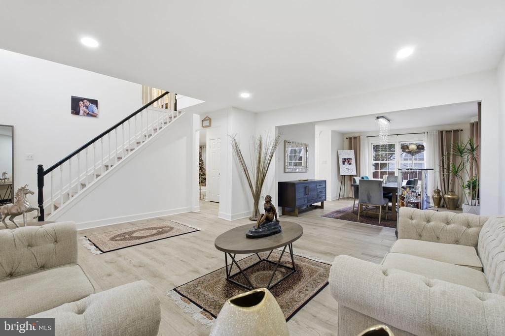 8905 Emory Grove Rd in Gaithersburg, MD - Building Photo