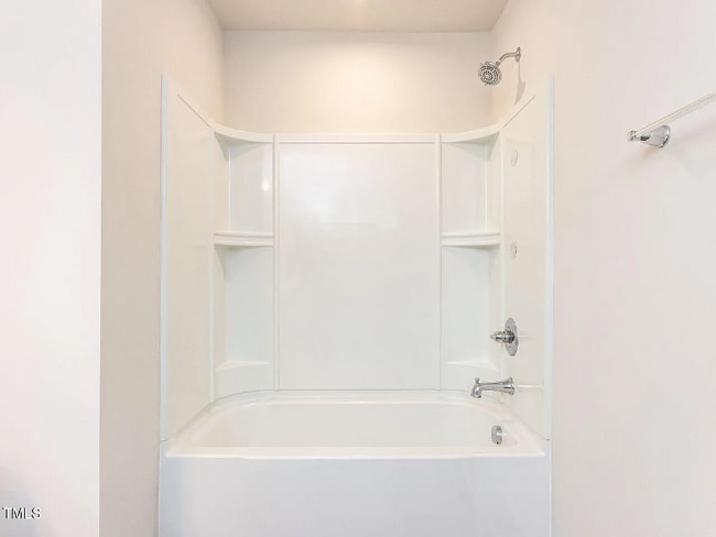 property at 916 Channing Park Cir