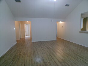 35 Windswept Oaks Pl in Conroe, TX - Building Photo - Building Photo