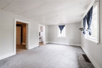 75 State St in Brockport, NY - Building Photo - Building Photo