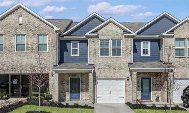 property at 3983 Hidden River Ln