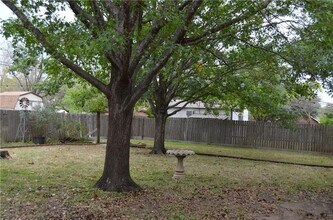 1803 Sunset Dr in Marble Falls, TX - Building Photo - Building Photo