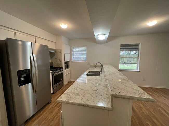 7219 Tanager St in Houston, TX - Foto de edificio - Building Photo