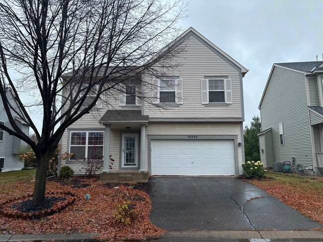 property at 15223 DuPont Path