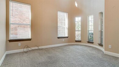 8394 Fullerton St in Lantana, TX - Building Photo - Building Photo