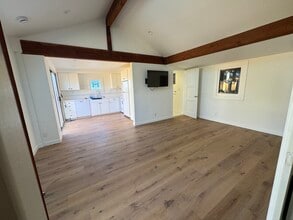 1815 N Edgemont St, Unit 0.5 in Los Angeles, CA - Foto de edificio - Building Photo