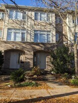 236 Latchford Rd in Ottawa, ON - Building Photo