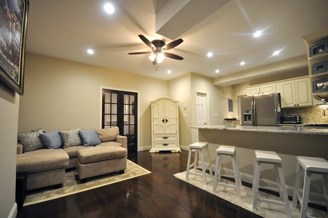 531 Beacon St, Unit G in Boston, MA - Building Photo - Building Photo