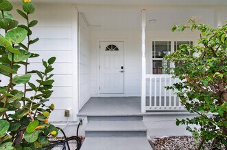 218 C St in Lake Worth Beach, FL - Building Photo - Building Photo
