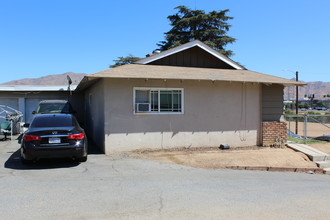 241-247 Maryknoll Dr in Colton, CA - Building Photo - Building Photo