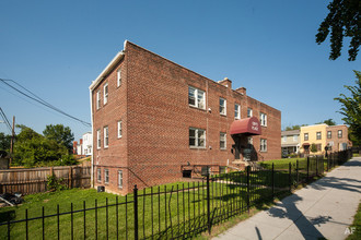 Holbrook Apartments in Washington, DC - Building Photo - Building Photo