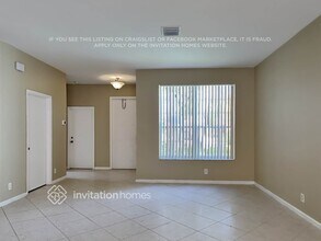 1963 SW 149th Ave in Miramar, FL - Building Photo - Building Photo